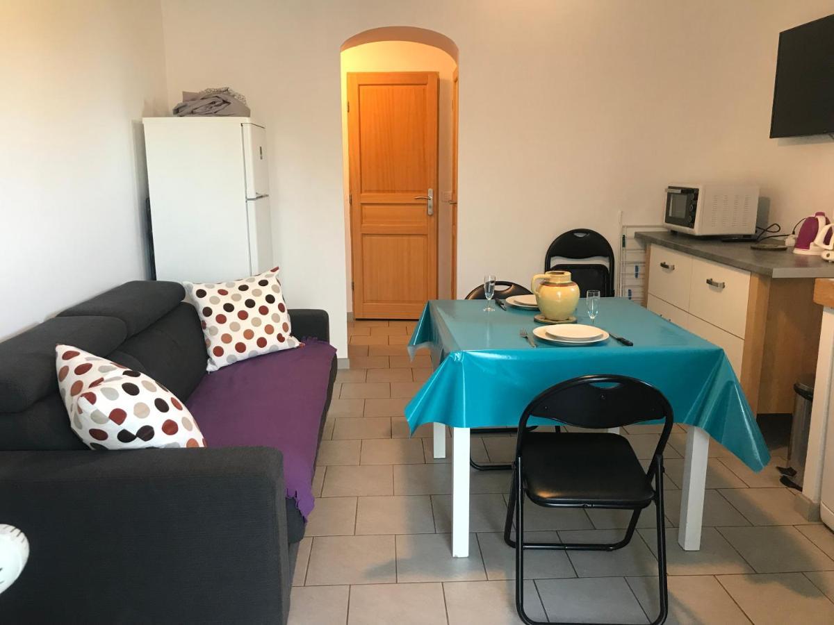 Gite D'Etape D'Aurouses Ді Екстер'єр фото
